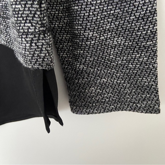 WHITE HOUSE BLACK MARKET GREY/BLACK LONG SLEEVED TEXTURED TOP WITH BLOUSE HEM, M - Picture 4 of 8